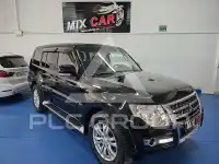 2015 Mitsubishi MONTERO