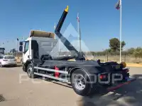 2015 Volvo FL