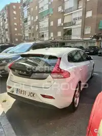 2015 Volvo V40