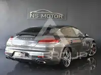 2015 Porsche Panamera
