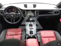 2015 Porsche MACAN