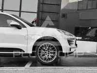 2015 Porsche MACAN