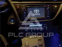 2015 Toyota AURIS