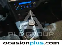 2015 Toyota AURIS