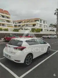 2015 Toyota AURIS
