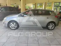 2015 Toyota AURIS