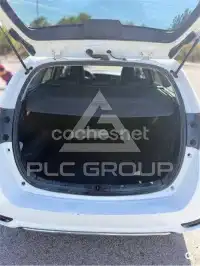 2015 Toyota AURIS