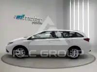 2015 Toyota AURIS