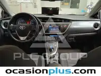 2015 Toyota AURIS