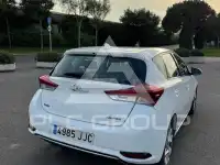 2015 Toyota AURIS