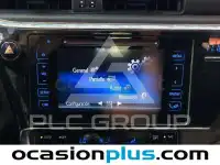2015 Toyota AURIS