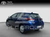 2015 Toyota AURIS