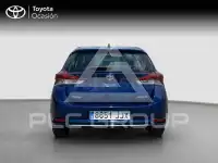 2015 Toyota AURIS