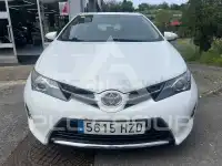 2015 Toyota AURIS