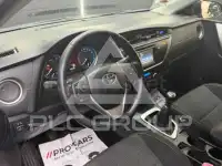 2015 Toyota AURIS