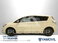 2015 Toyota VERSO