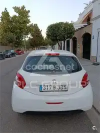 2015 Peugeot 208