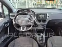 2015 Peugeot 208