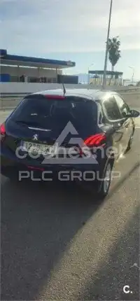 2015 Peugeot 208