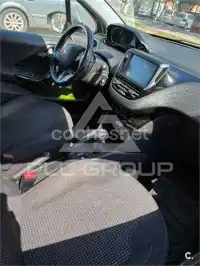 2015 Peugeot 208