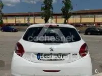 2015 Peugeot 208