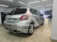 2015 Peugeot 208