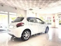 2015 Peugeot 208