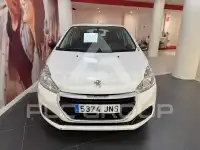 2015 Peugeot 208