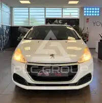 2015 Peugeot 208