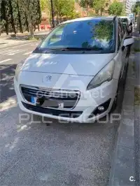 2015 Peugeot 5008