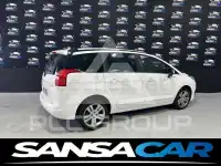 2015 Peugeot 5008