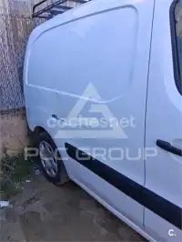 2015 Peugeot Partner