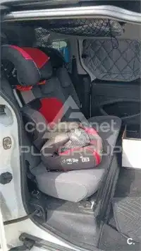 2015 Peugeot Partner