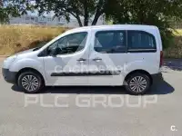 2015 Peugeot Partner