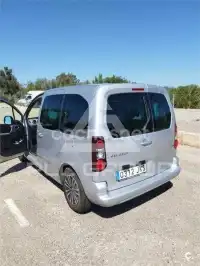 2015 Peugeot Partner
