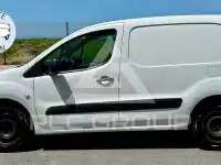 2015 Peugeot Partner