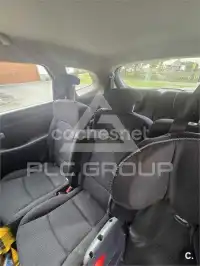 2015 KIA Carens