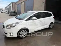 2015 KIA Carens
