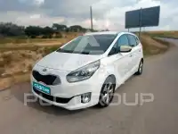 2015 KIA Carens