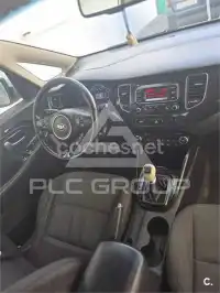 2015 KIA Carens