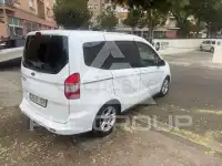 2015 Ford Tourneo