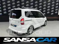 2015 Ford Tourneo