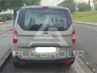 2015 Ford Tourneo