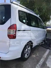 2015 Ford Tourneo