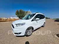 2015 Ford Tourneo