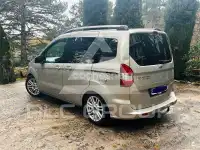 2015 Ford Tourneo