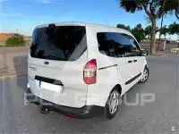 2015 Ford Tourneo
