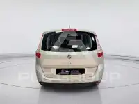 2015 Renault Scenic