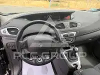 2015 Renault Scenic