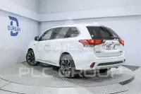 2016 Mitsubishi OUTLANDER